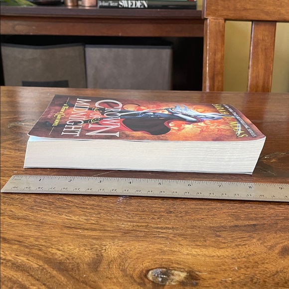 SARAH J. MAAS Crown of Midnight Softcover Paperback Used Preowned Book - Picture 6 of 11